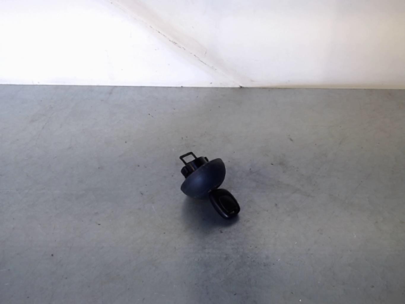 Bouchon de carburant RENAULT CLIO 2 PHASE 2 Diesel - 1