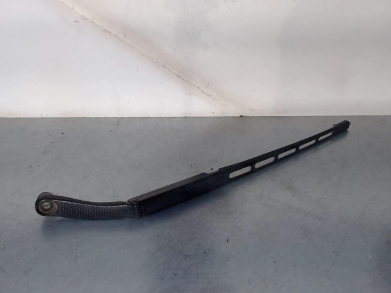 Braccio tergicristallo anteriore sinistro CITROEN C5 2 Diésel - 1