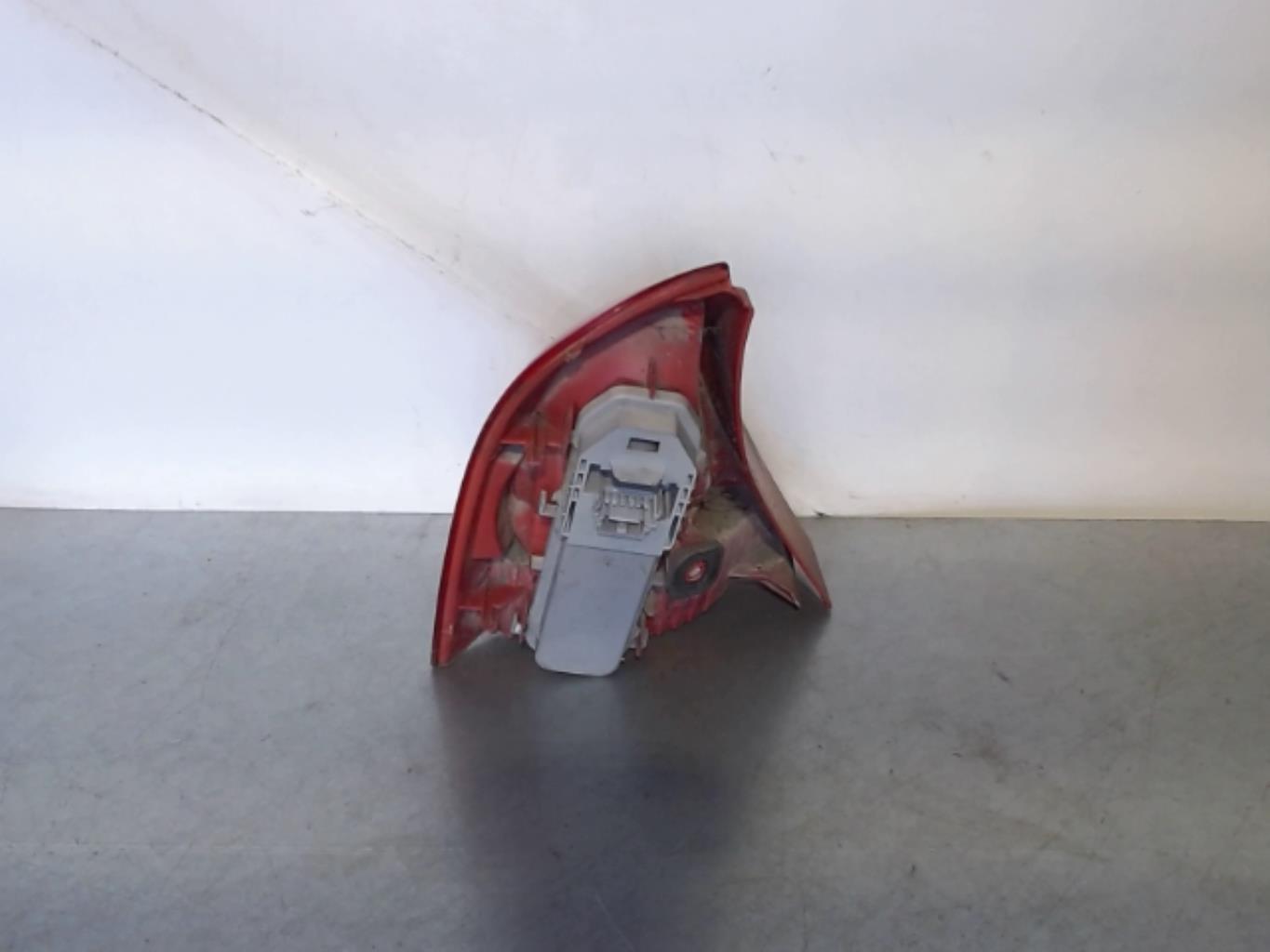 Fanale posteriore principale destro (luci) RENAULT CLIO 2 PHASE 2 Diésel - 1