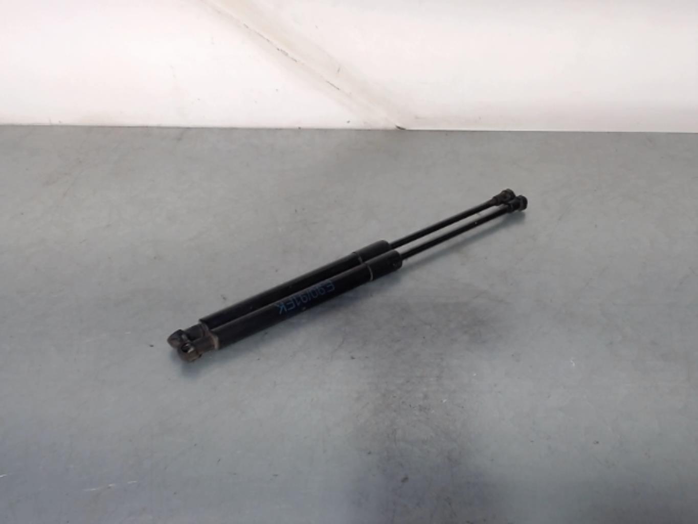 Verin de capot BMW SERIE 3 E90 PHASE 1  - 1