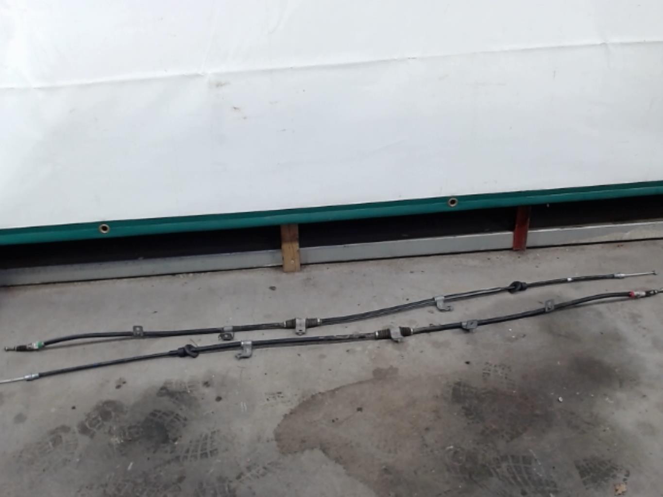 Cable de commande de frein à main PEUGEOT 4008 Diesel - 1