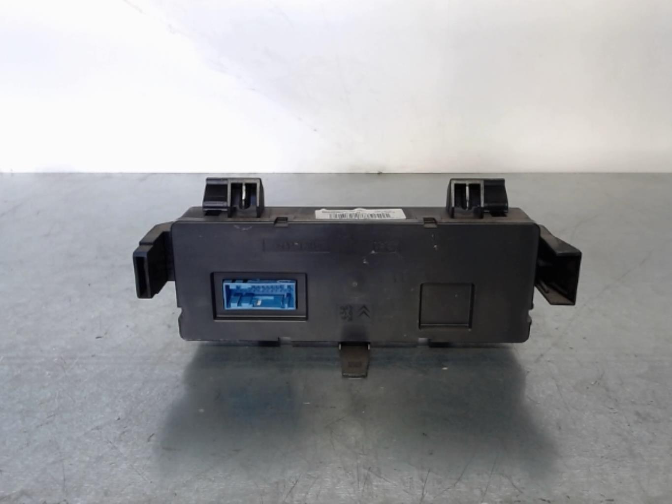 Commande chauffage CITROEN C3 1 X-TR PHASE 2 Diesel - 1
