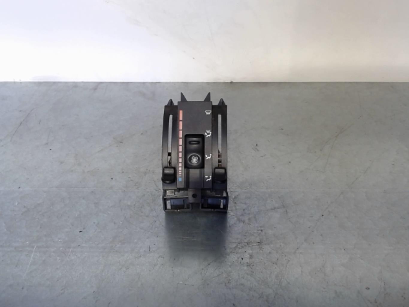 Commande chauffage RENAULT EXPRESS PHASE 2 Diesel - 1