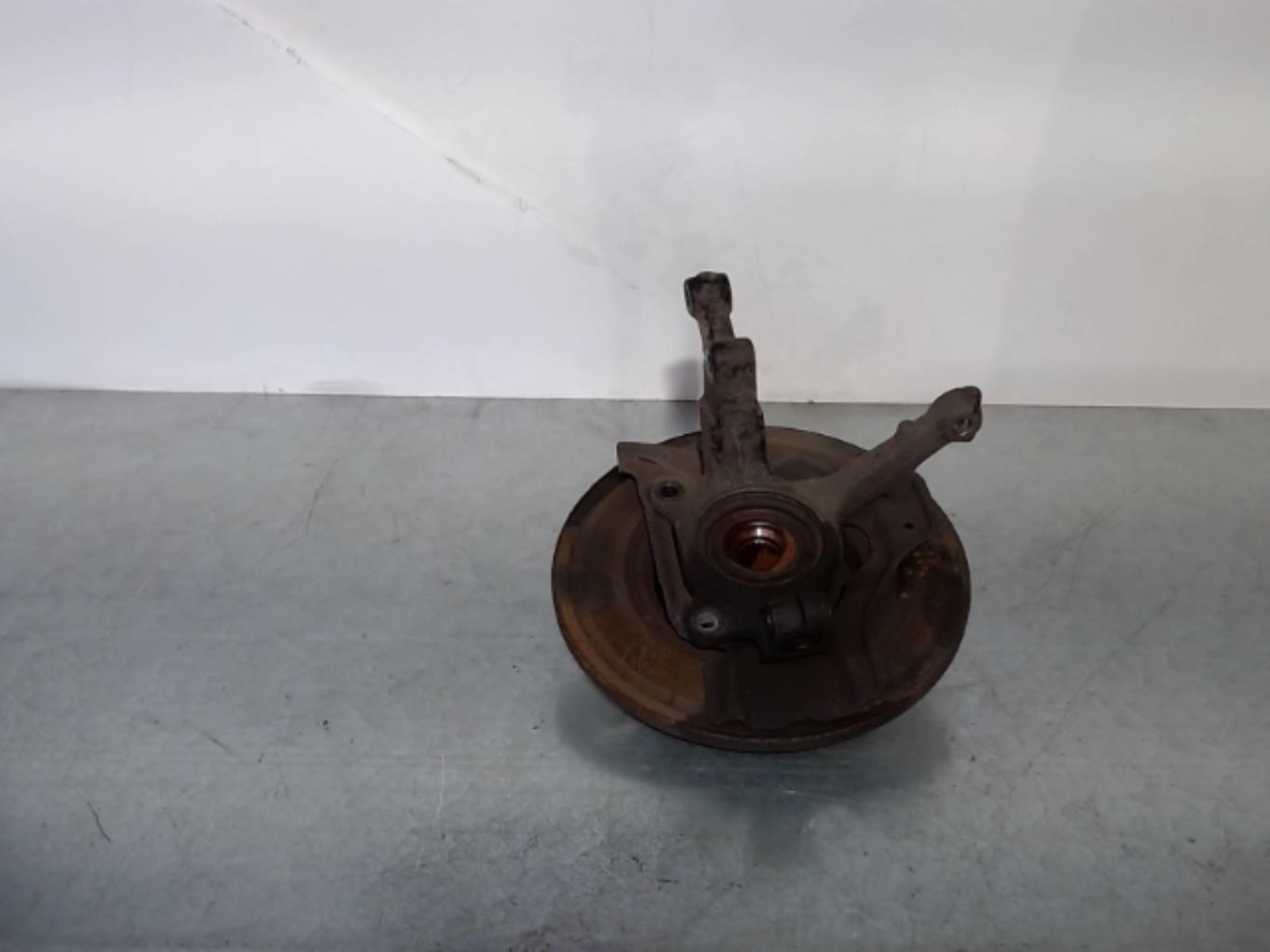 Mozzo anteriore destro FIAT PUNTO 1 Gasolina - 1