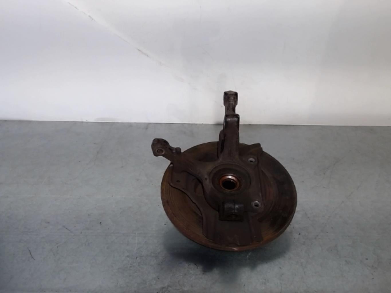 Mozzo anteriore sinistro FIAT PUNTO 1 Gasolina - 1