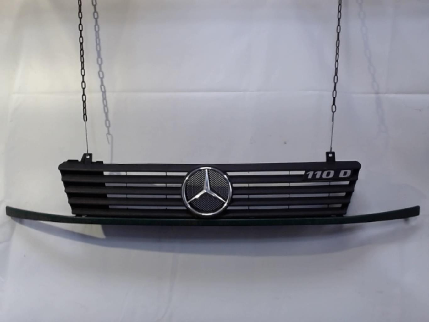 Calandre MERCEDES VITO 638 Diesel - 1