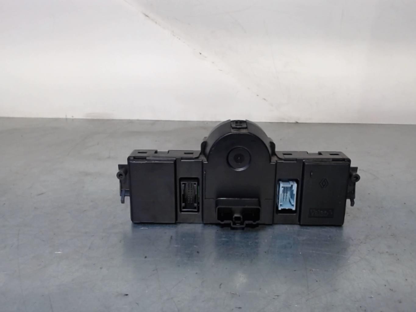 Commande chauffage RENAULT MEGANE 2 PHASE 1 Essence - 1