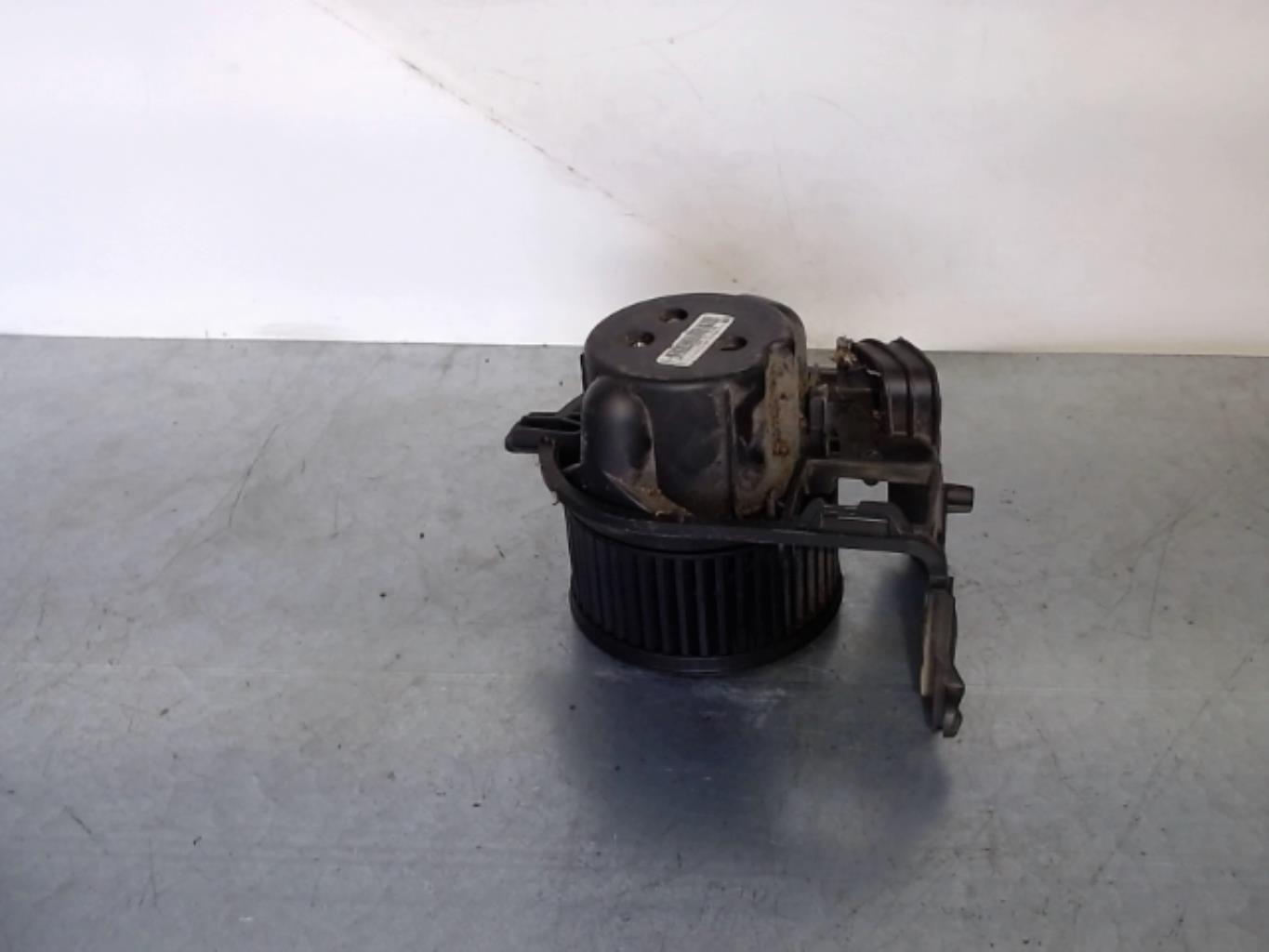Pulseur d'air RENAULT CLIO 2 PHASE 2 Diesel - 1