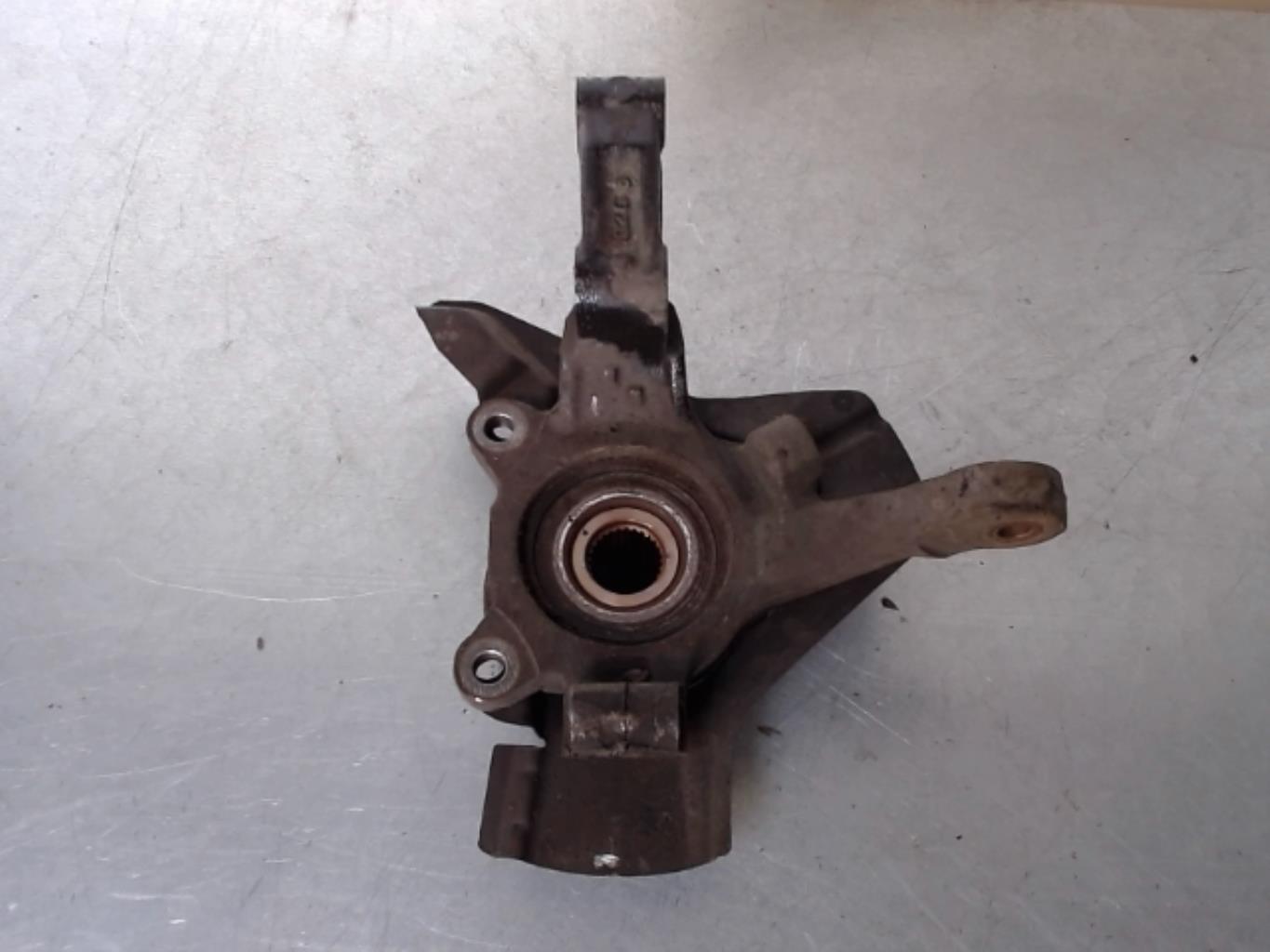 Moyeu avant droit CITROEN JUMPY 1 PHASE 1 Diesel - 1
