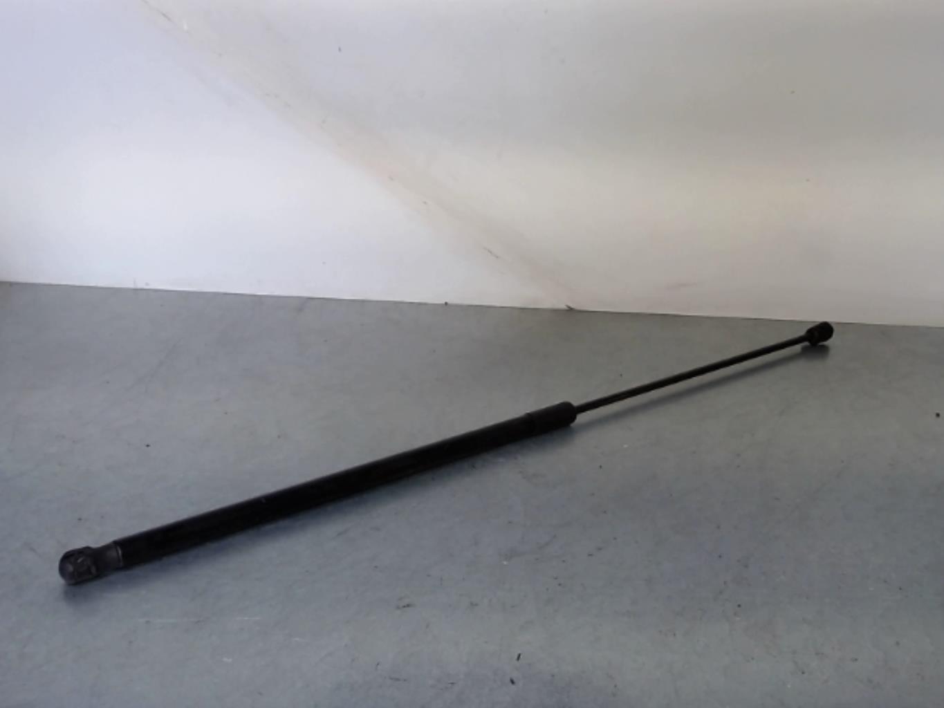 Verin de capot VOLKSWAGEN GOLF 6 Diesel - 1