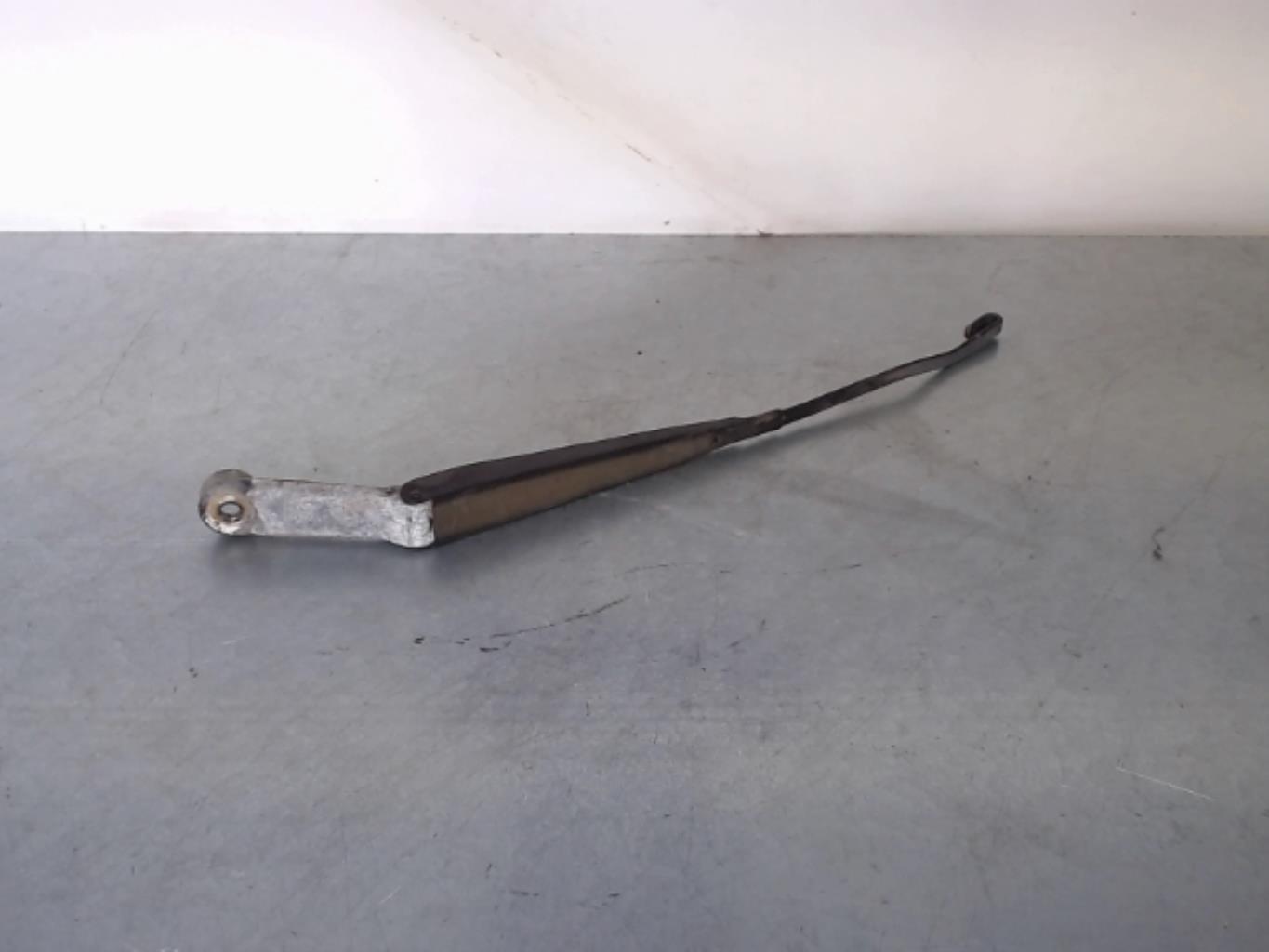 Braccio tergicristallo anteriore destro SUZUKI VITARA 1 Gasolina - 1