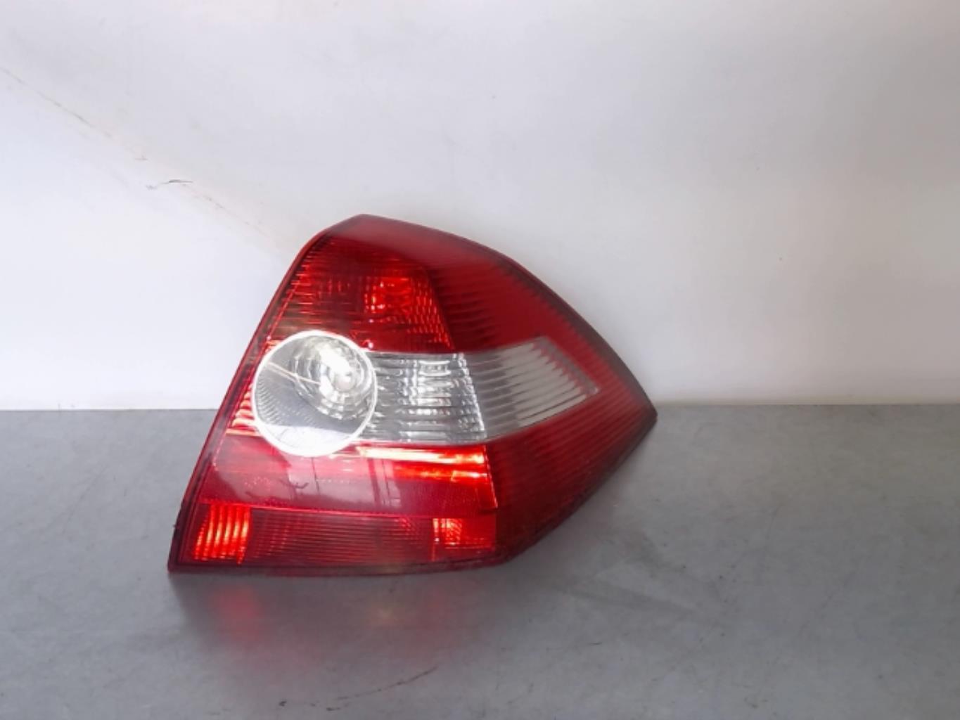Fanale posteriore principale destro (luci) RENAULT MEGANE 2 PHASE 1 Gasolina - 1