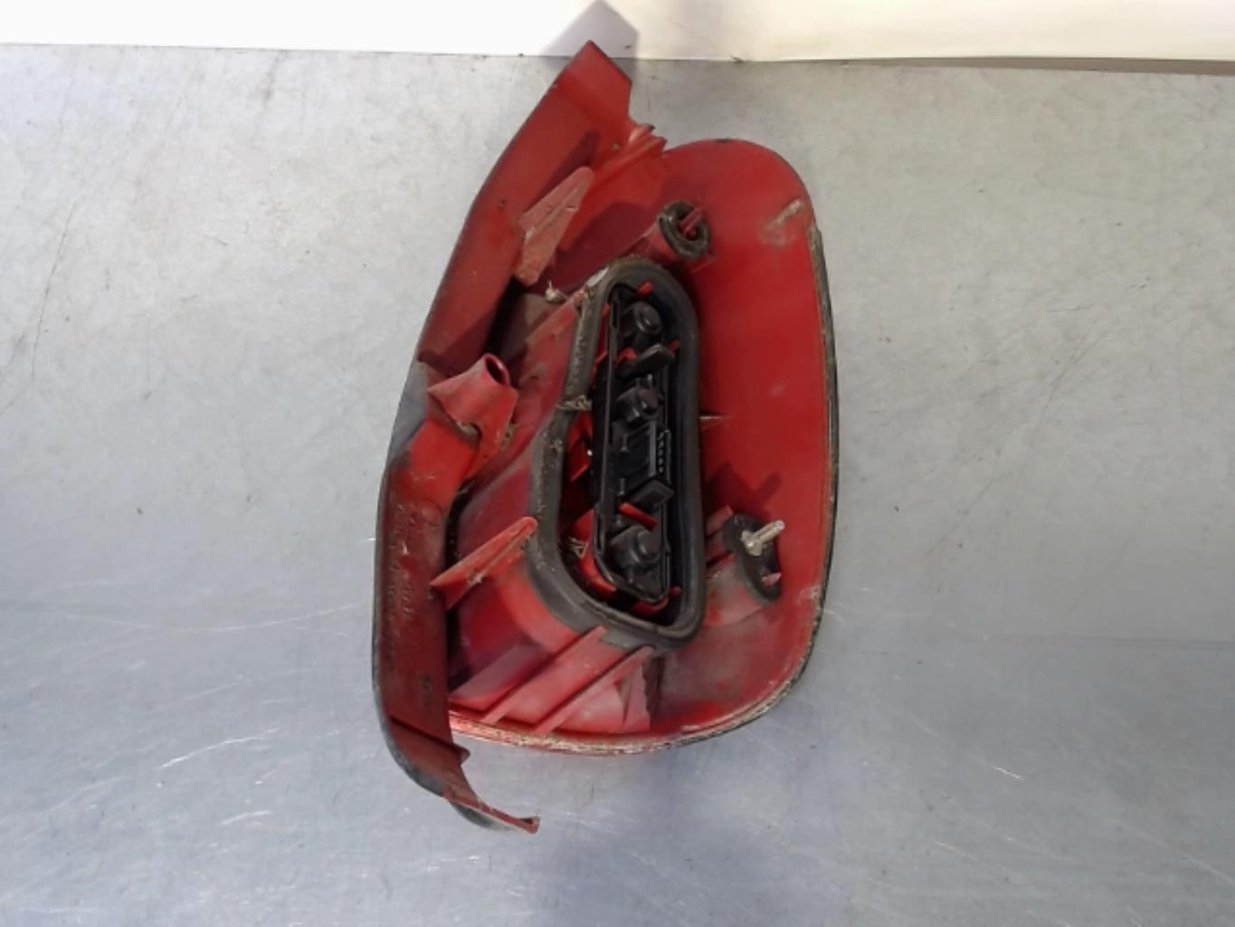 Fanale posteriore principale sinistro (luci) PEUGEOT 306 BREAK Gasolina - 1