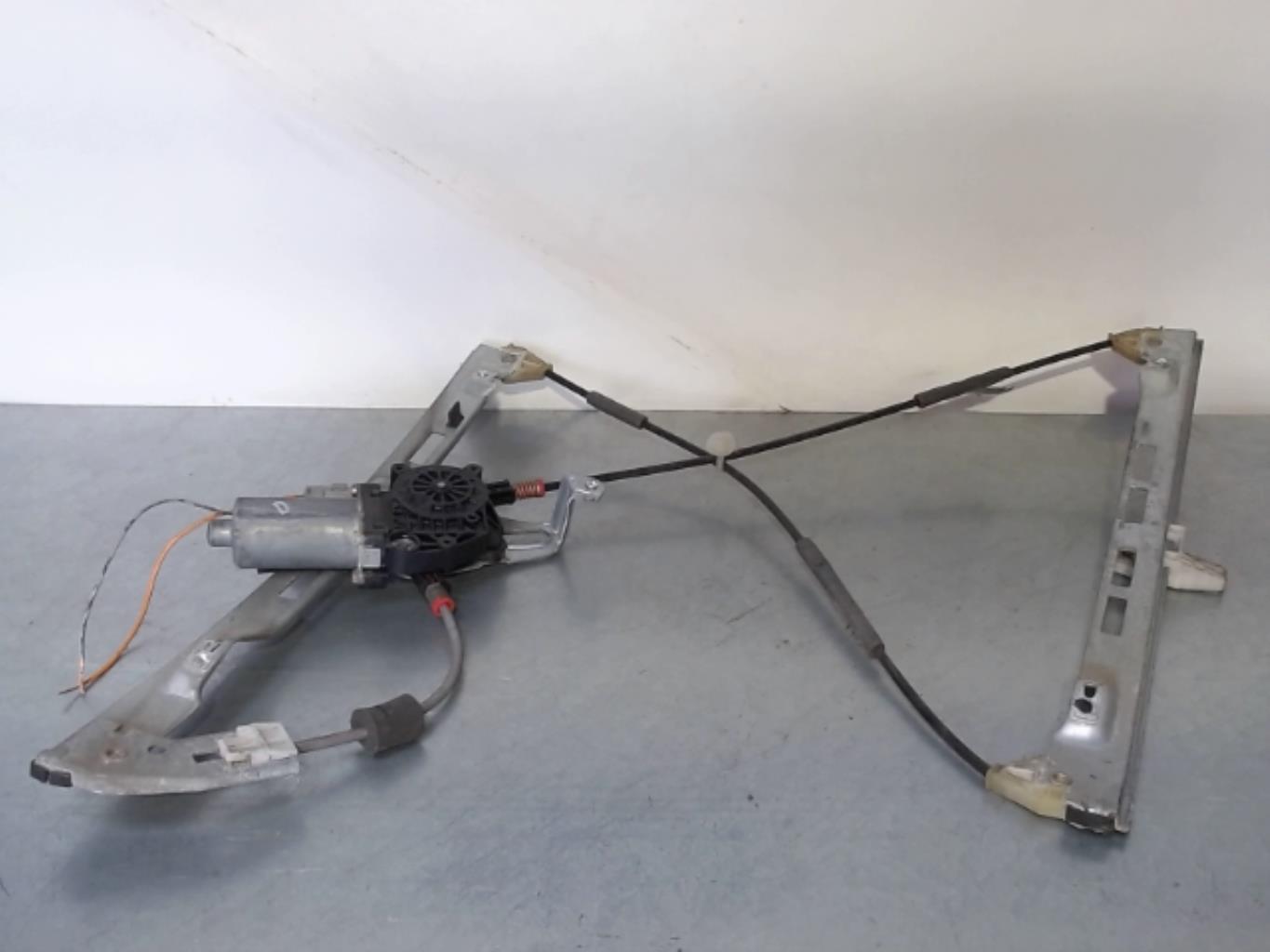 Alzacristalli elettrico anteriore destro PEUGEOT 206 PHASE 1 BREAK Diésel - 1