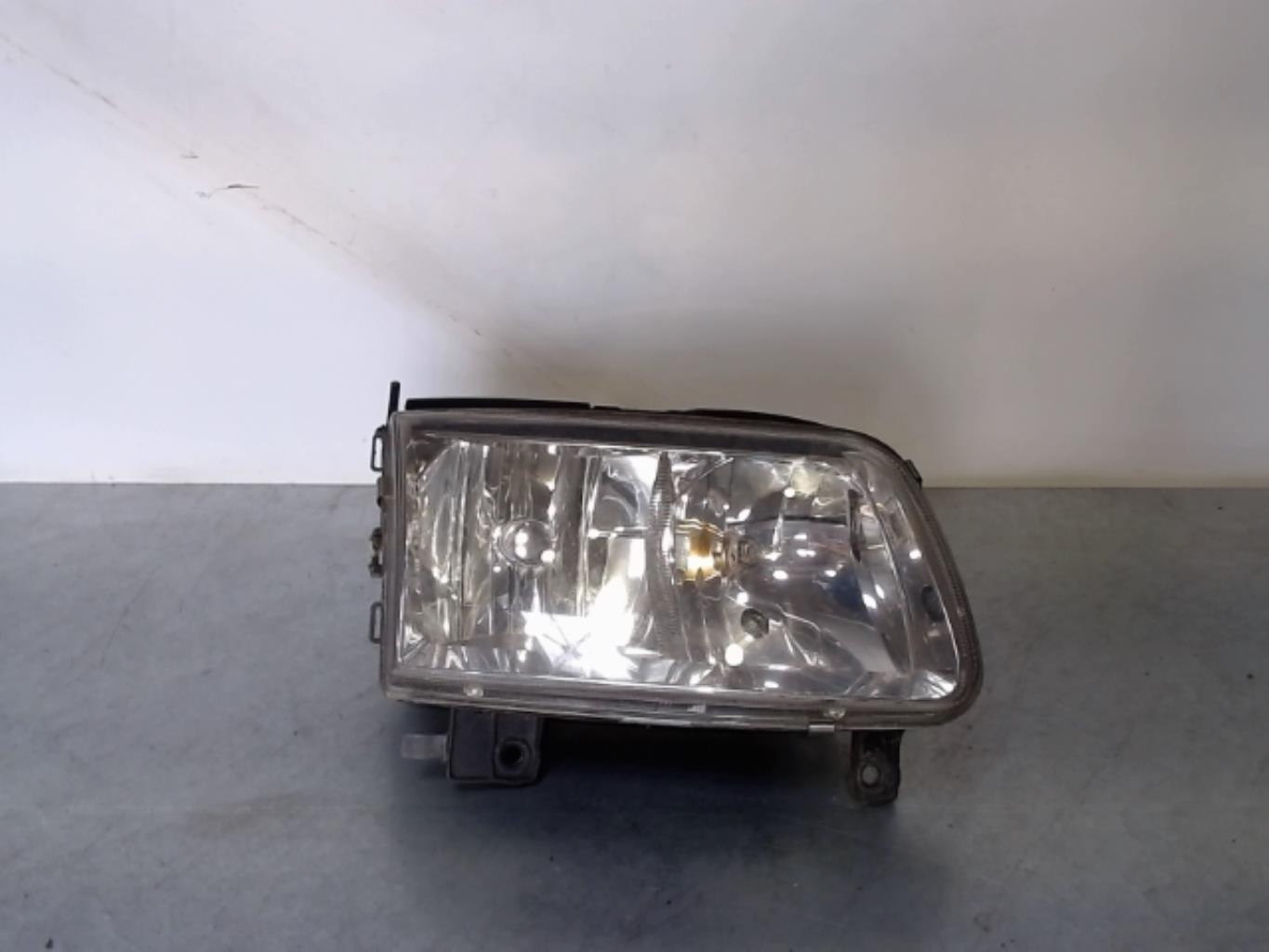 Gruppo ottico anteriore principale destro (luci)(faro) VOLKSWAGEN POLO 3 PHASE 2 Gasolina - 1