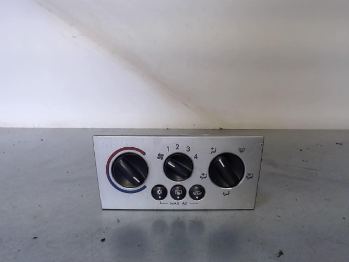 Commande chauffage OPEL MERIVA A Diesel - 1