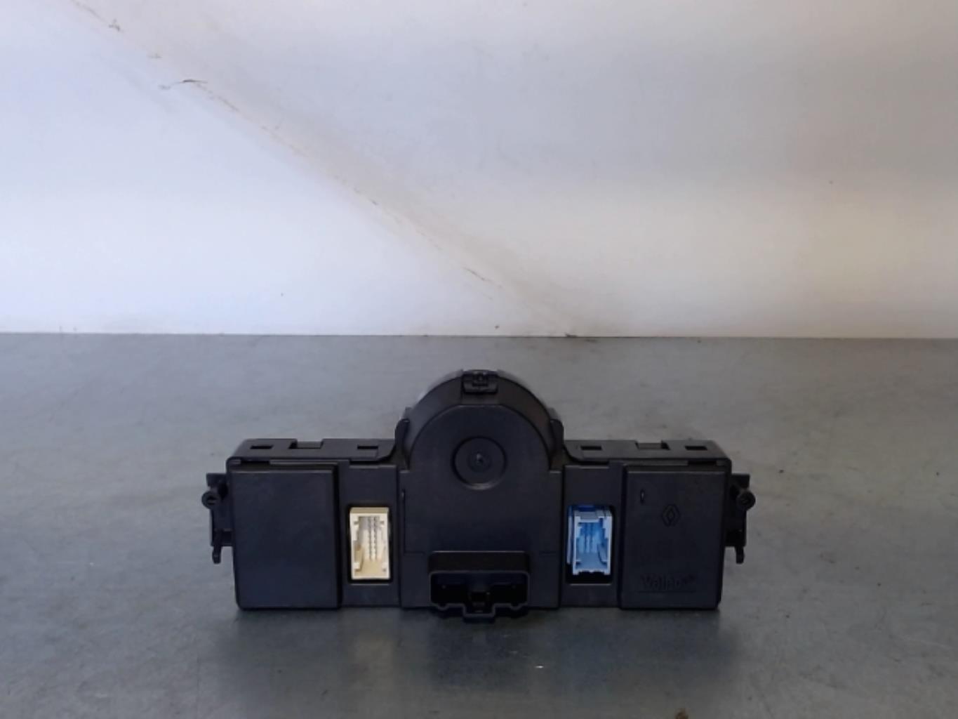 Commande chauffage RENAULT MEGANE 2 PHASE 2 Diesel - 1