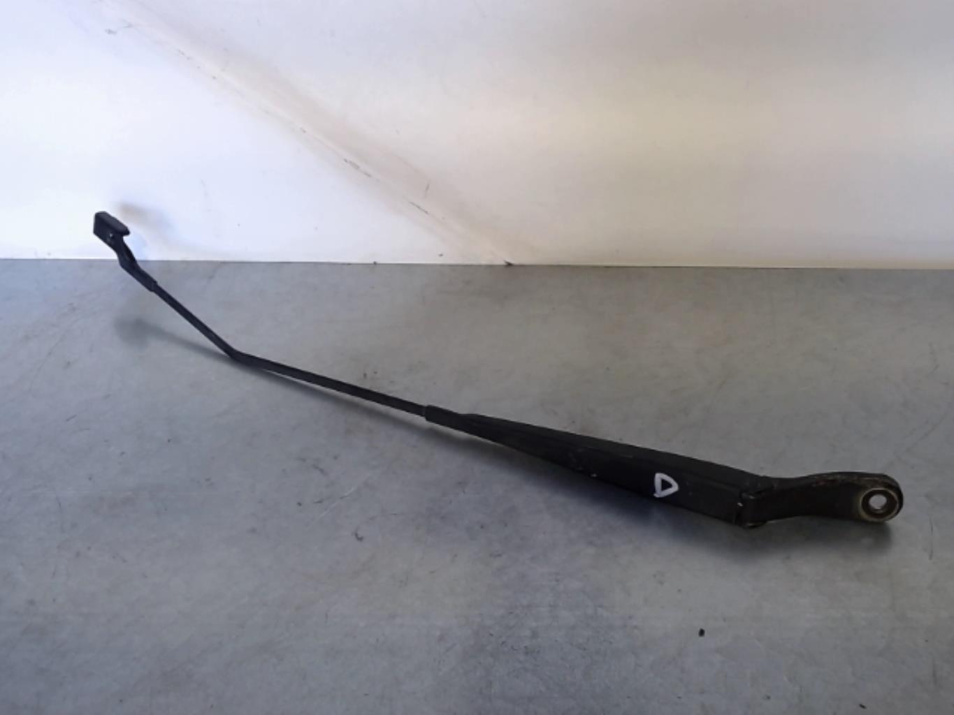 Braccio tergicristallo anteriore destro RENAULT TWINGO 2 PHASE 1 Diésel - 1