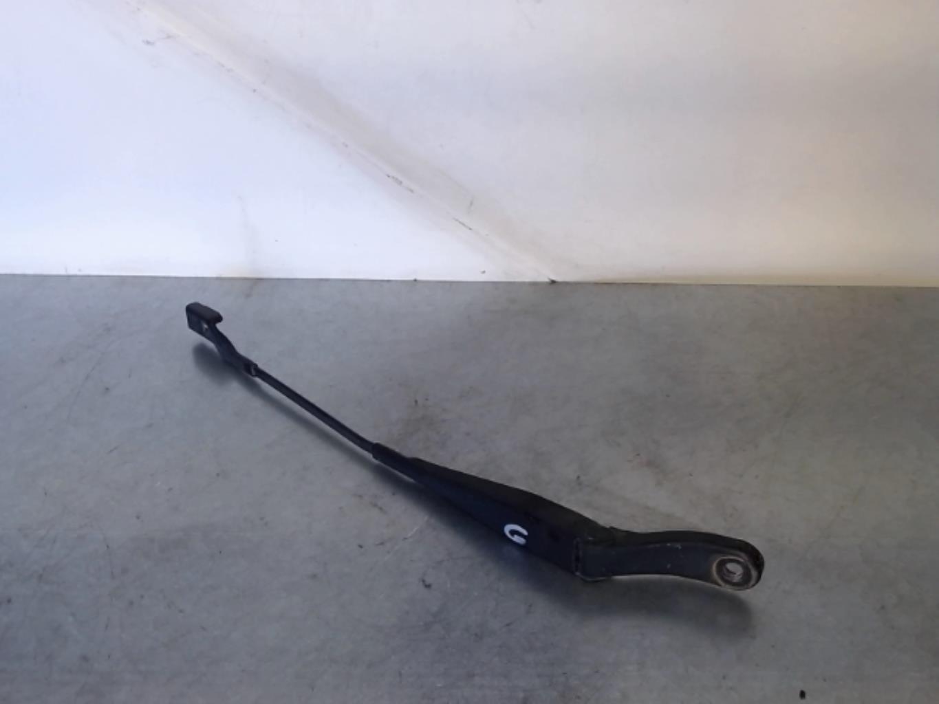 Braccio tergicristallo anteriore sinistro RENAULT TWINGO 2 PHASE 1 Diésel - 1