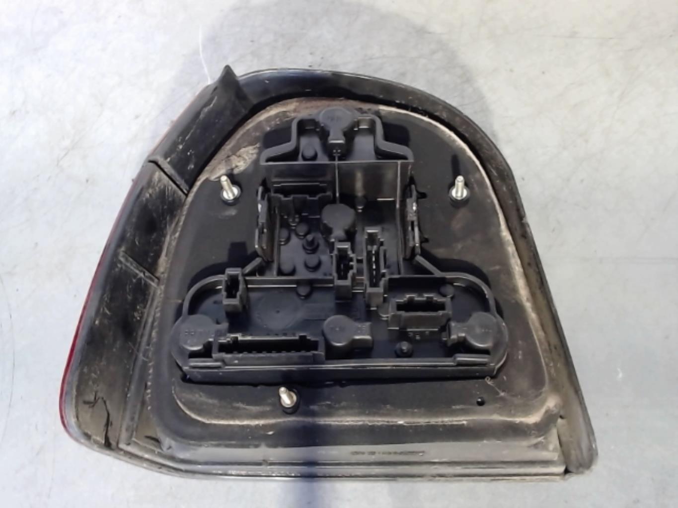 Fanale posteriore principale destro (luci) VOLKSWAGEN GOLF 3 Diésel - 1