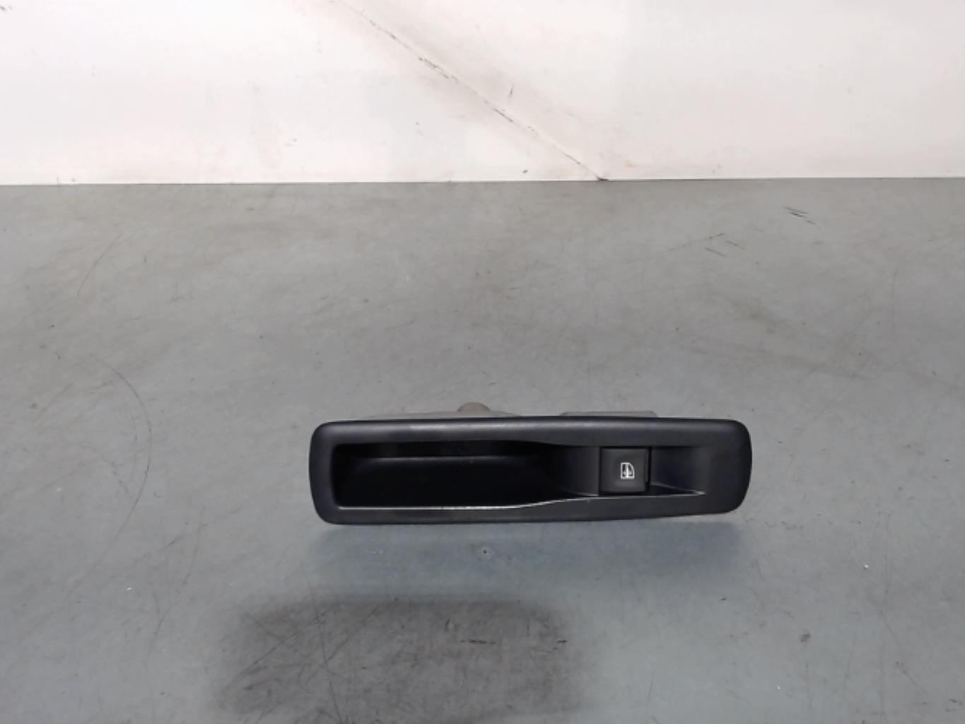 Interruttore lavacristalli posteriore sinistro RENAULT SCENIC 3 PHASE 1 Diésel - 1