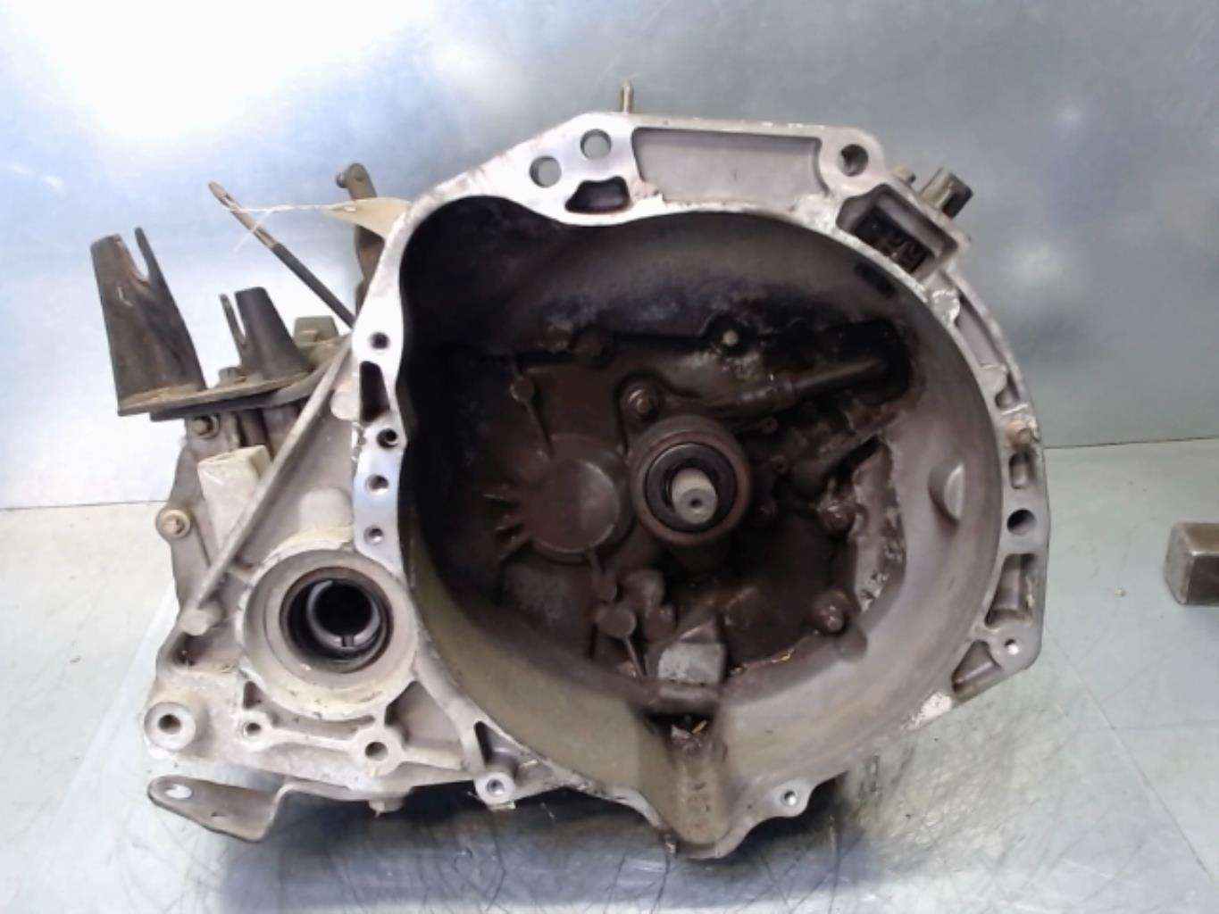 Boite de vitesses NISSAN MICRA 3 PHASE 1 Essence - 1