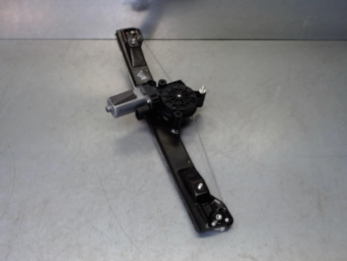 Alzacristalli elettrico anteriore destro FIAT PUNTO EVO 3 Diésel - 1