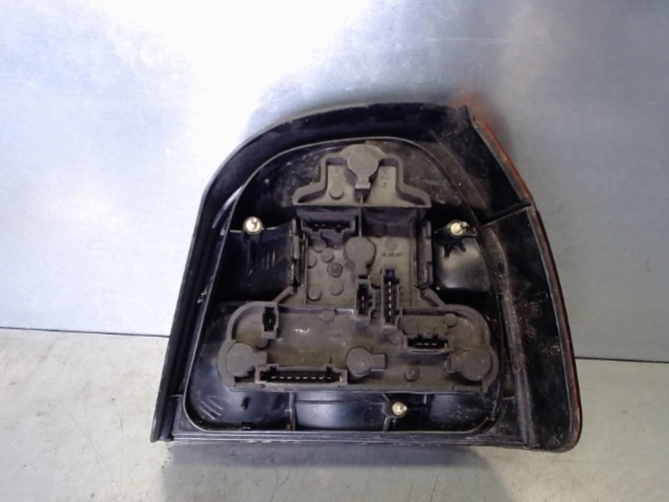 Fanale posteriore principale sinistro (luci) VOLKSWAGEN GOLF 3 Diésel - 1