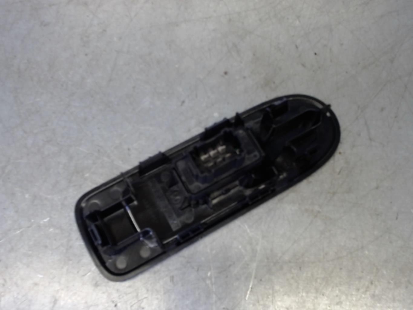 Interruttore lavacristalli anteriore destro CITROEN C3 2 PHASE 1 Gasolina - 1