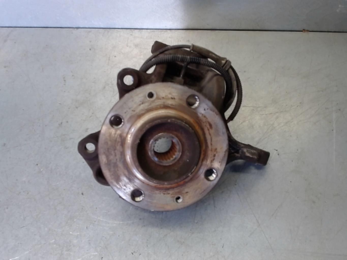 Mozzo anteriore sinistro CITROEN C3 2 PHASE 1 Gasolina - 1