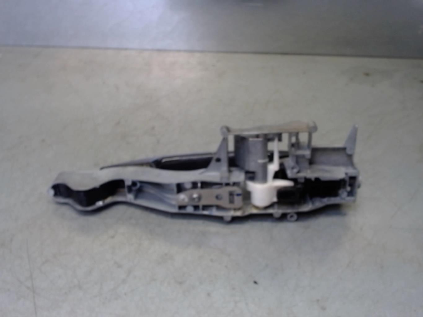 Maniglia portiera anteriore destra PEUGEOT 208 1 PHASE 2 Gasolina - 1