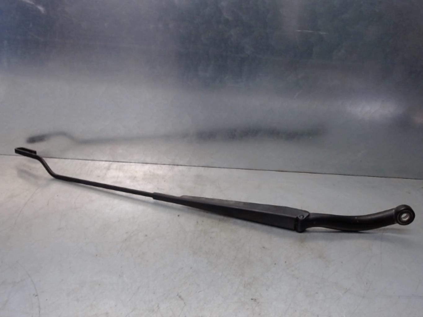 Braccio tergicristallo anteriore sinistro PEUGEOT 307 PHASE 1 BREAK Diésel - 1
