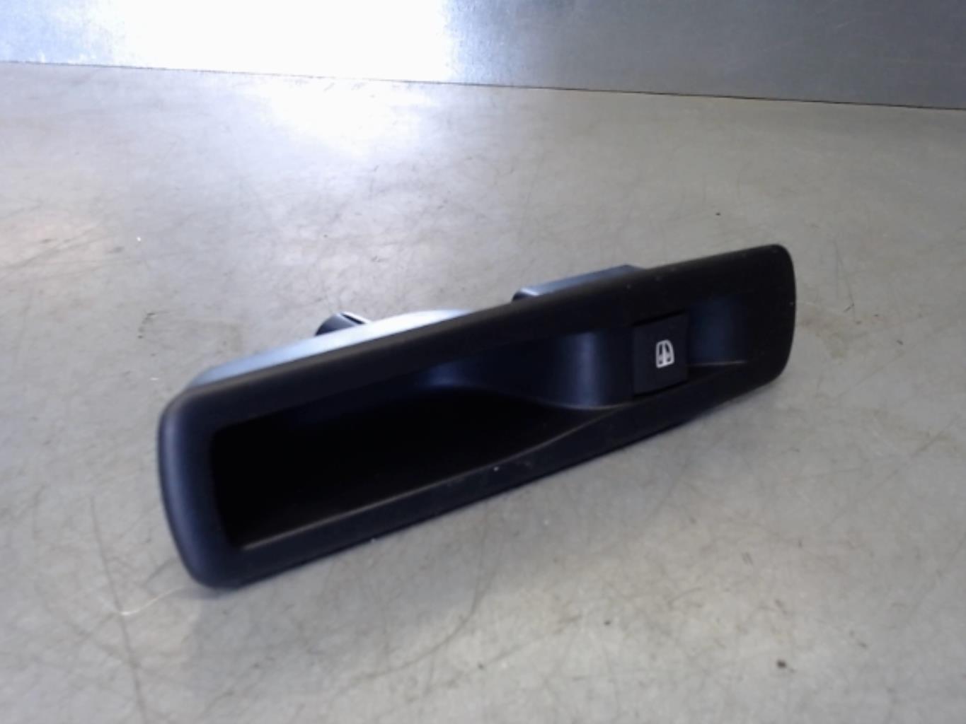 Interruttore lavacristalli posteriore destro RENAULT MEGANE 3 PHASE 1 Diésel - 1