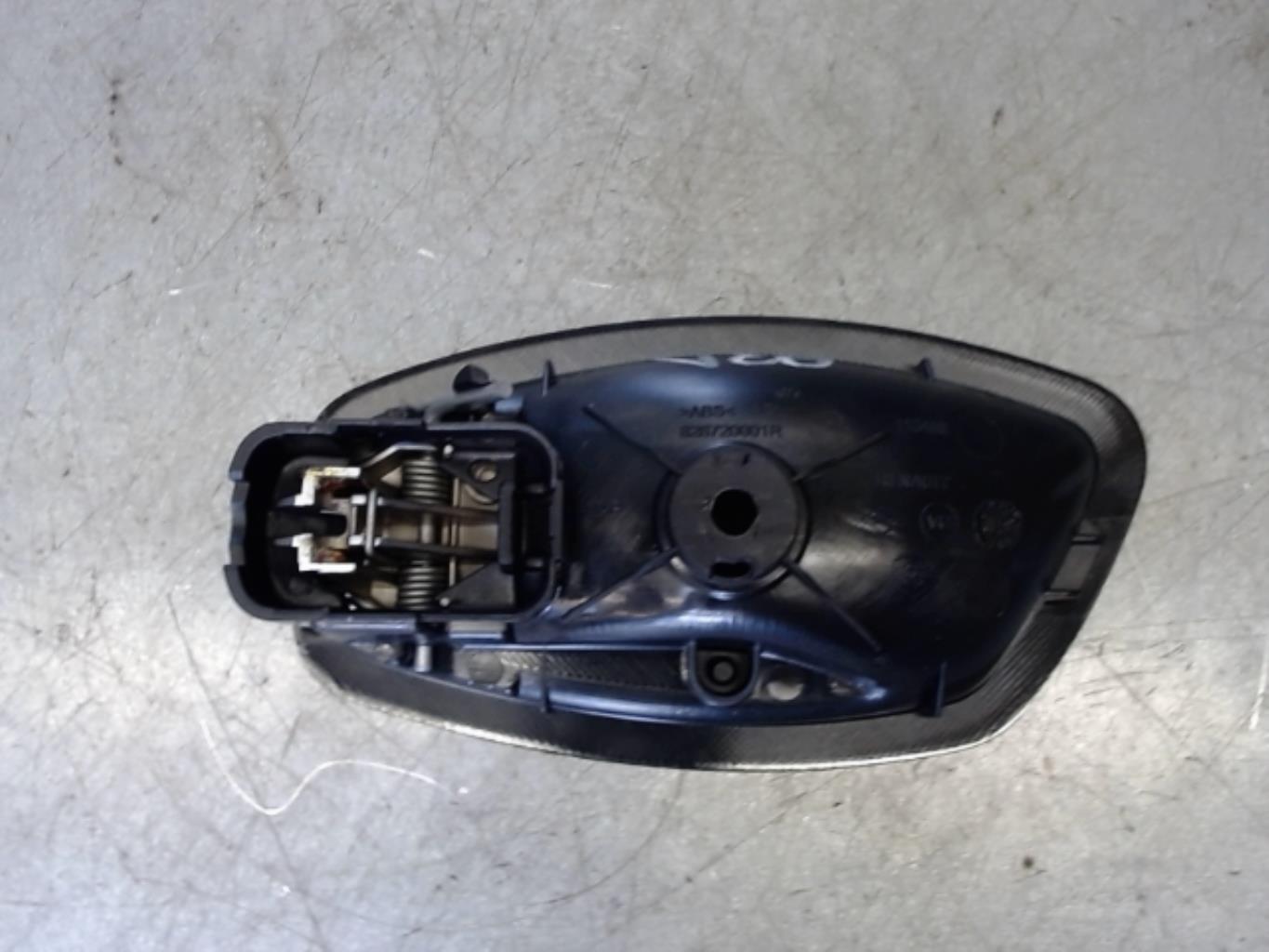Maniglia interna posteriore destra RENAULT MEGANE 3 PHASE 1 Diésel - 1