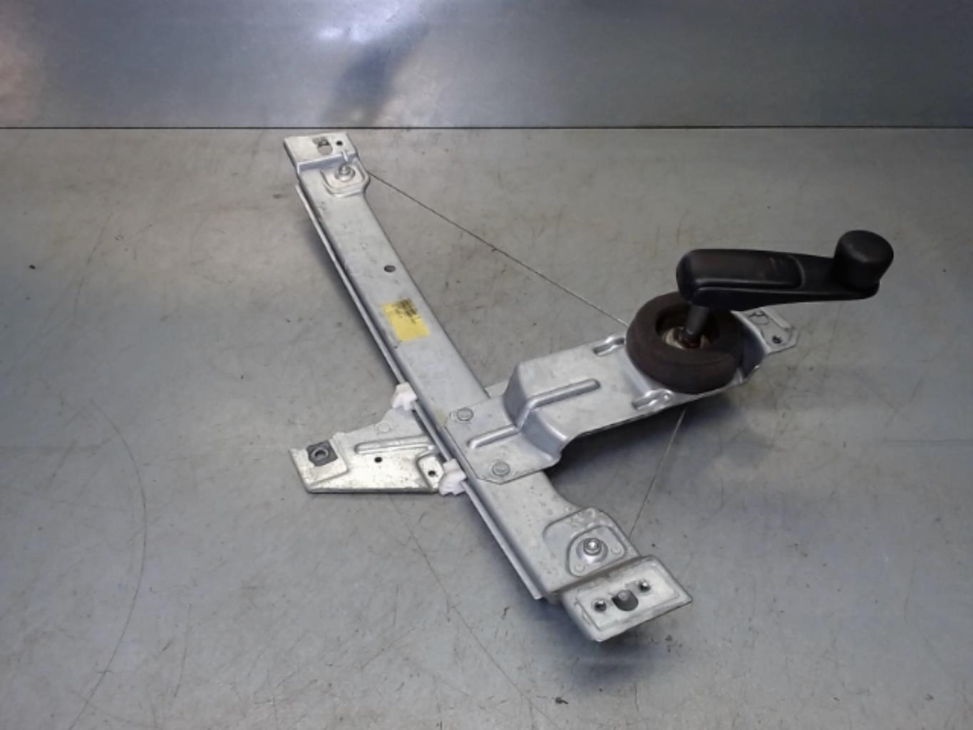Alzacristalli manuale posteriore sinistro PEUGEOT 207 PHASE 1 BREAK Diésel - 1