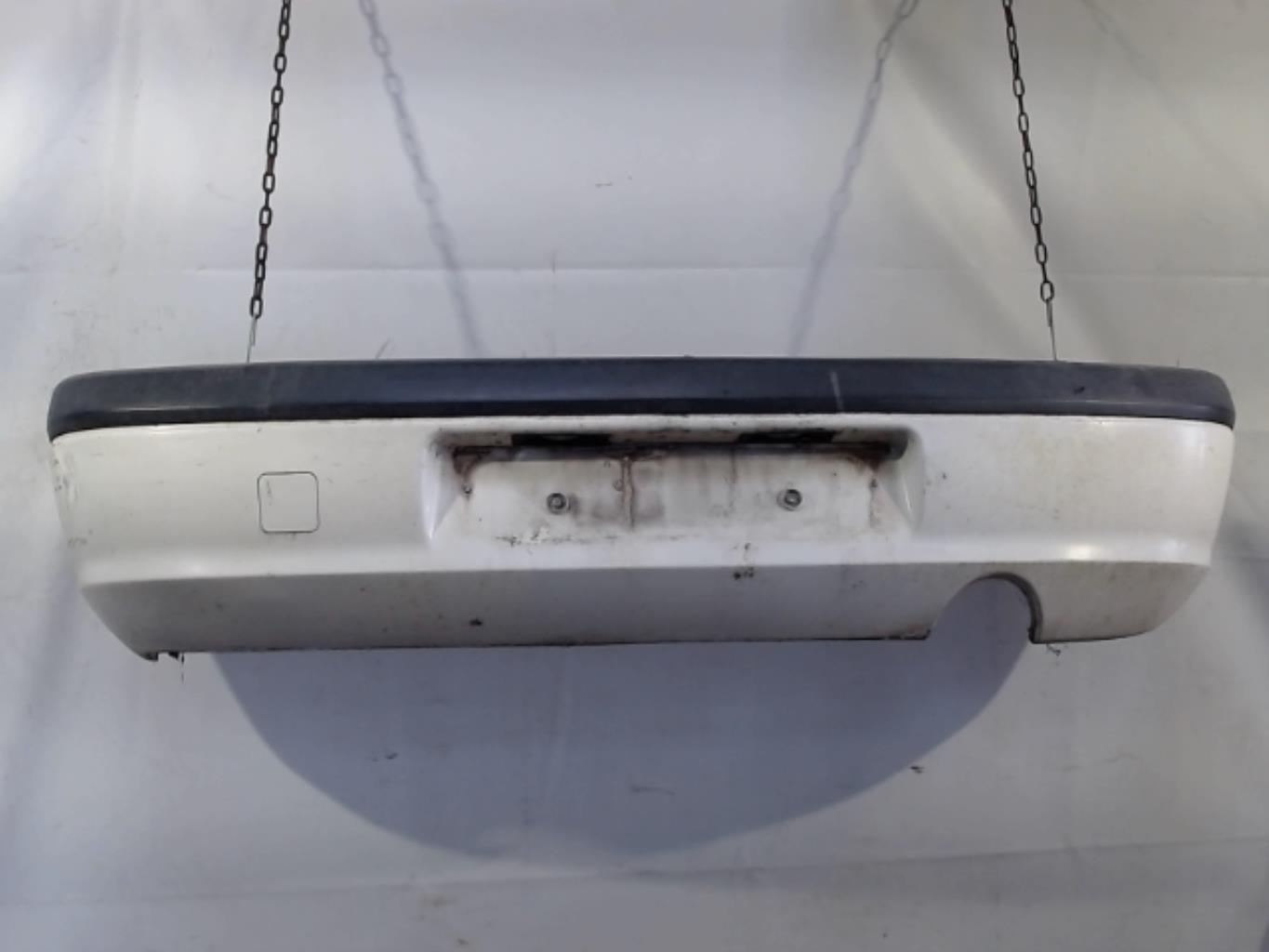 Paraurti posteriore FORD FIESTA 4 PHASE 2 Diésel - 1