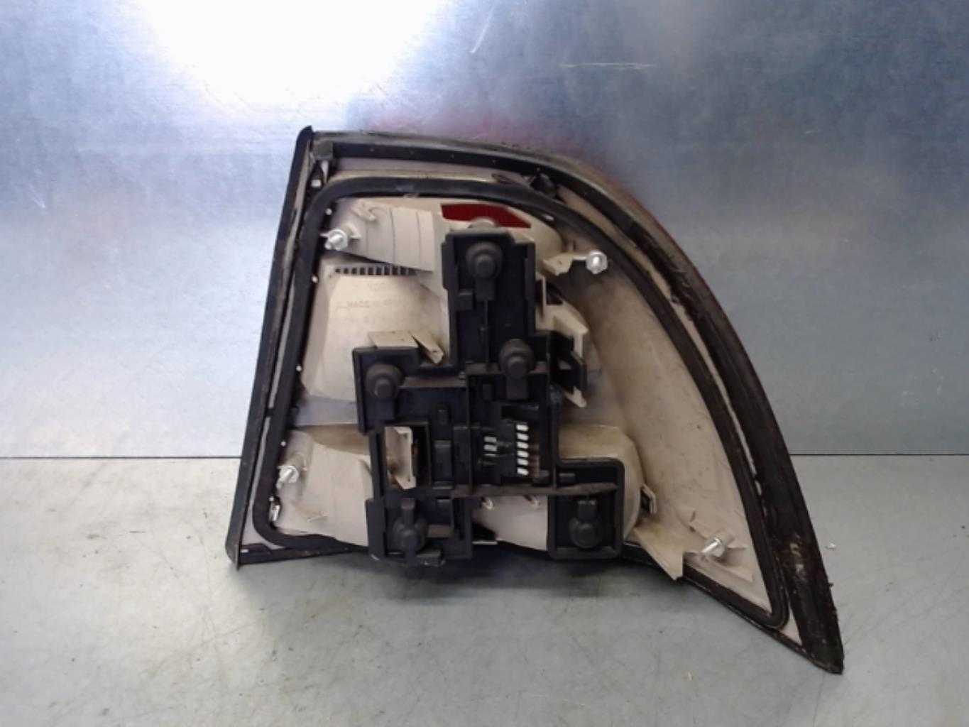 Fanale posteriore principale sinistro (luci) OPEL VECTRA B PHASE 2 Diésel - 1