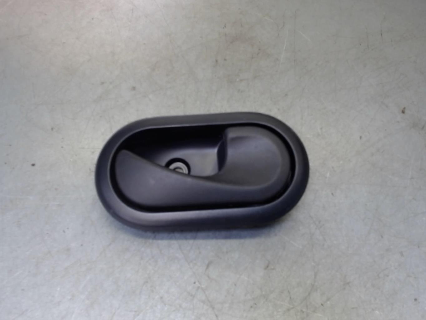 Maniglia interna anteriore destra DACIA SANDERO 1 Gasolina/GLP - 1
