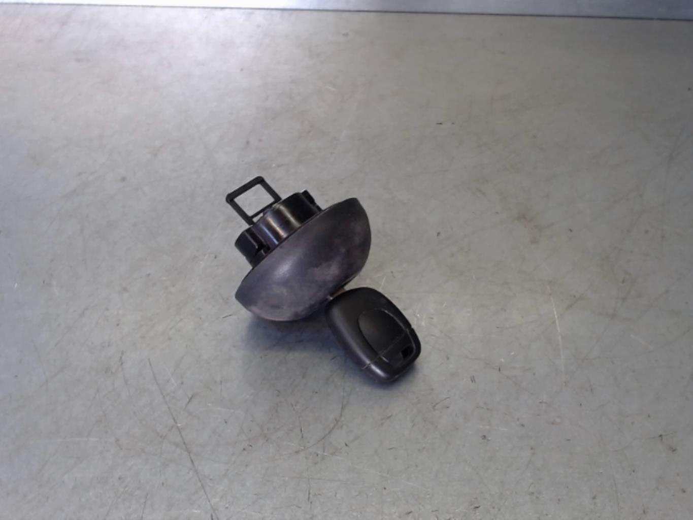Bouchon de carburant RENAULT CLIO 2 PHASE 2 Diesel - 1