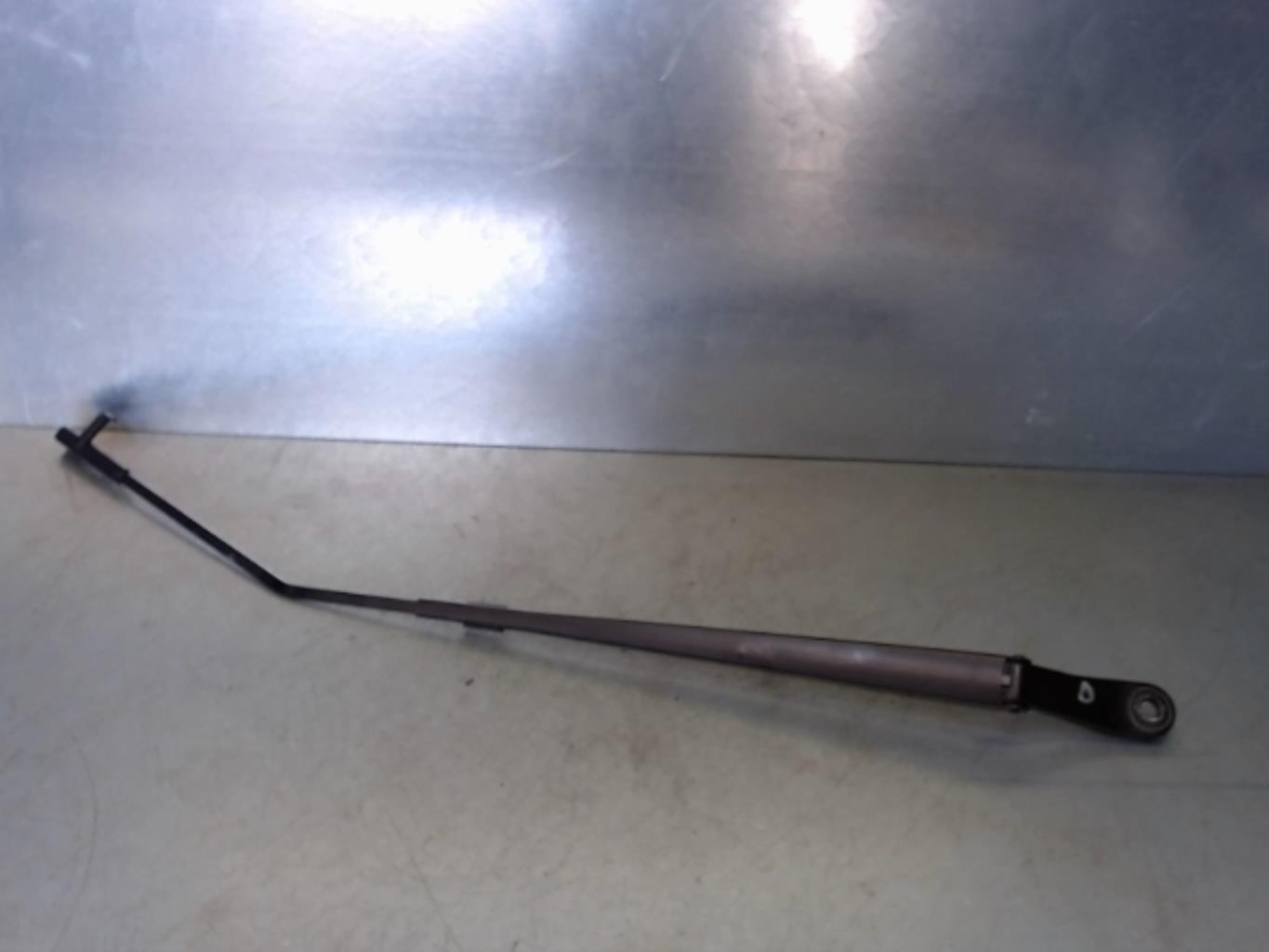 Braccio tergicristallo anteriore destro PEUGEOT 207 PHASE 1 Diésel - 1