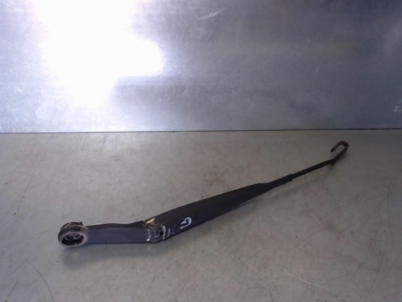 Braccio tergicristallo anteriore sinistro FORD FIESTA 5 PHASE 2 Diésel - 1