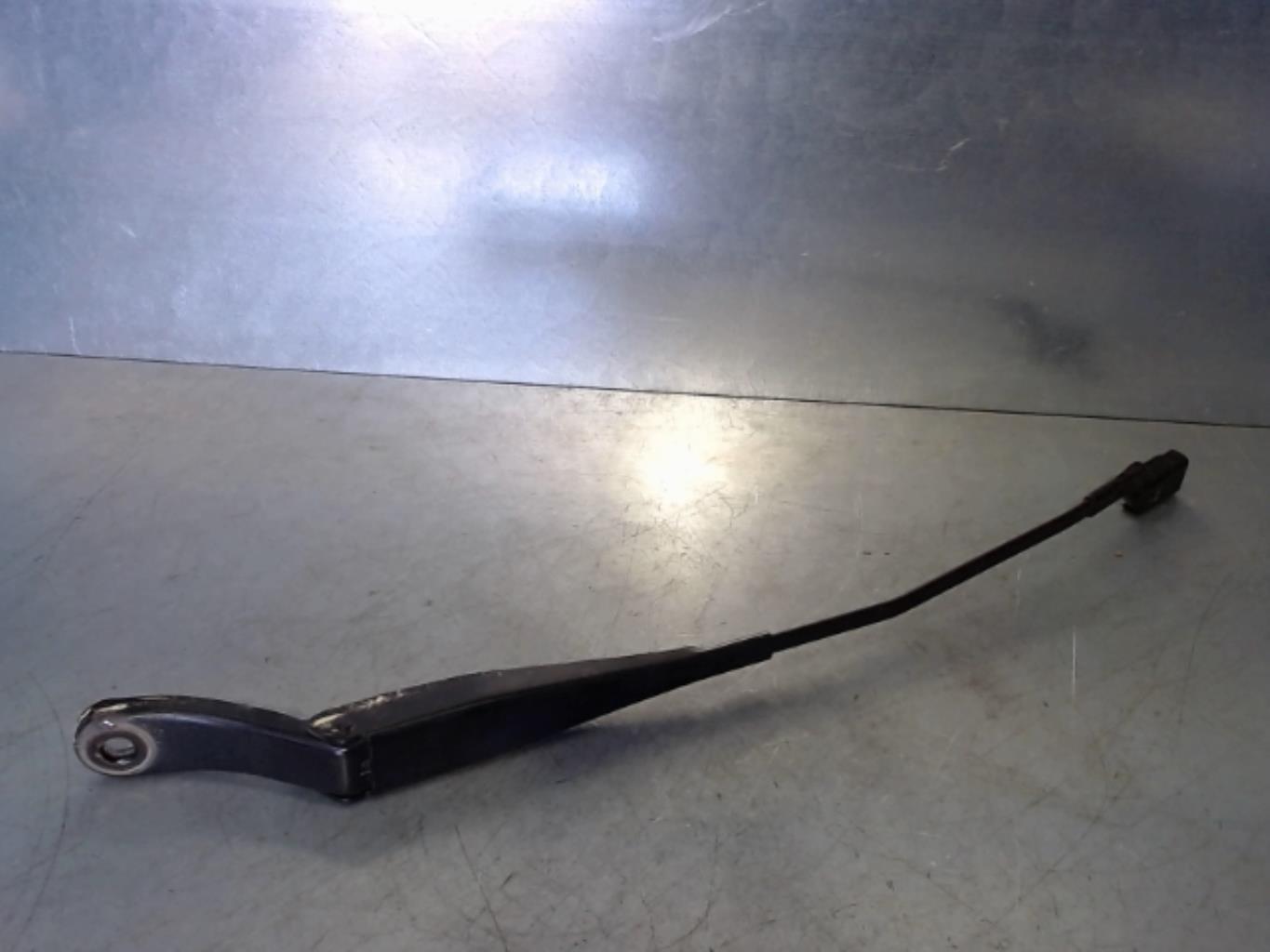 Braccio tergicristallo anteriore sinistro PEUGEOT 208 1 PHASE 1 Diésel - 1