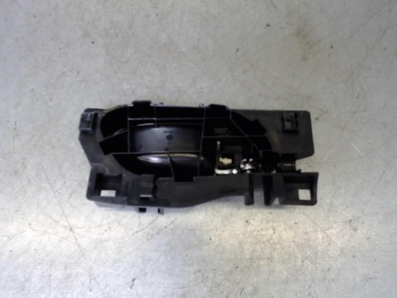 Maniglia interna posteriore sinistra CITROEN C3 2 PHASE 1 Diésel - 1