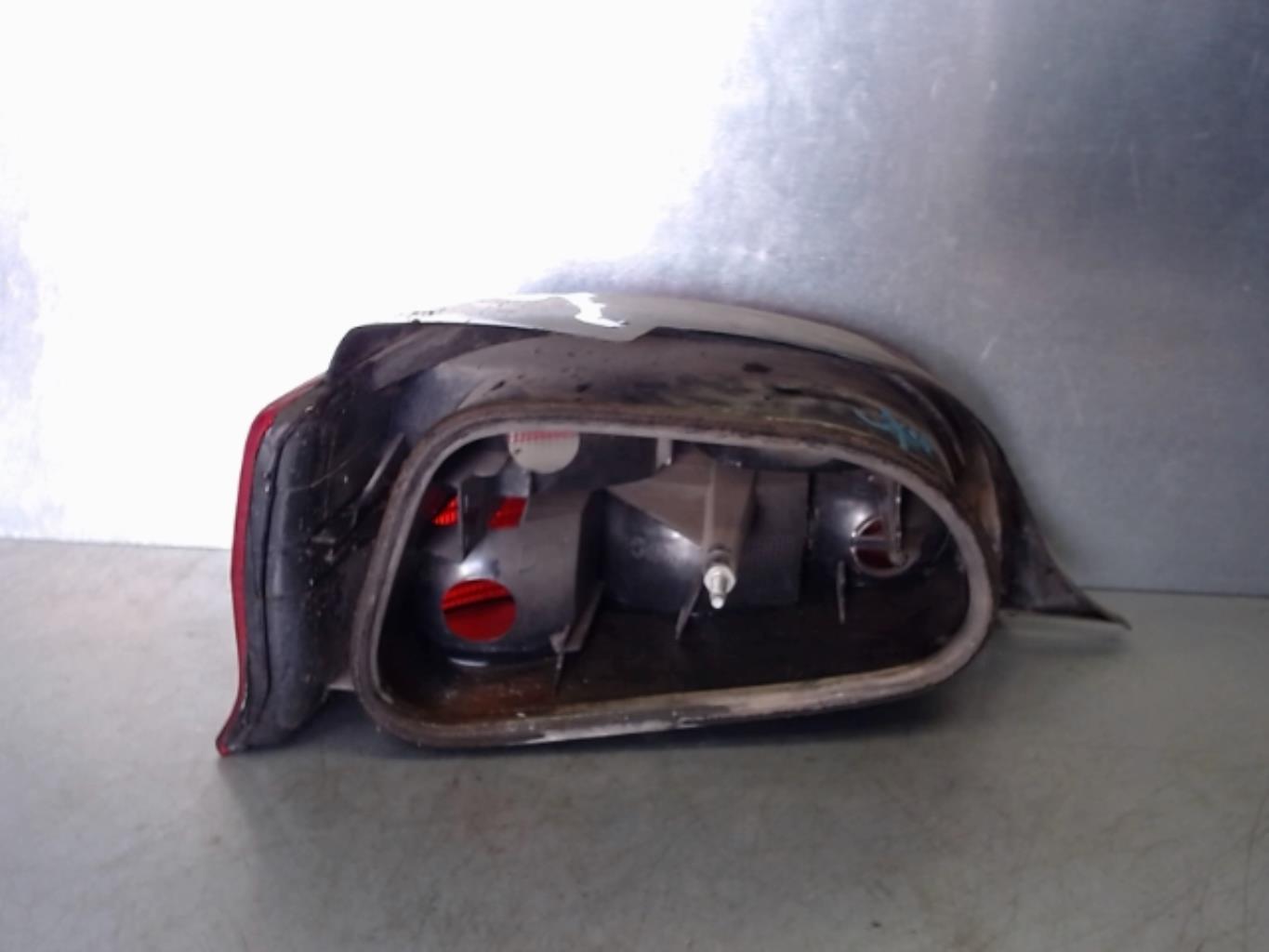 Feu arriere principal droit (feux) CITROEN SAXO PHASE 1 Diesel - 1