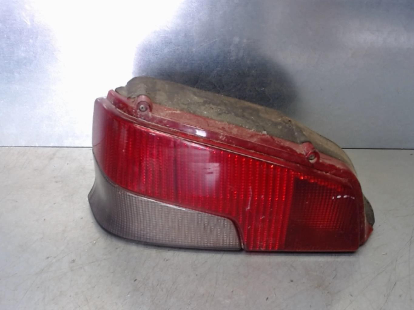 Fanale posteriore principale sinistro (luci) PEUGEOT 106 PHASE 1 Gasolina - 1