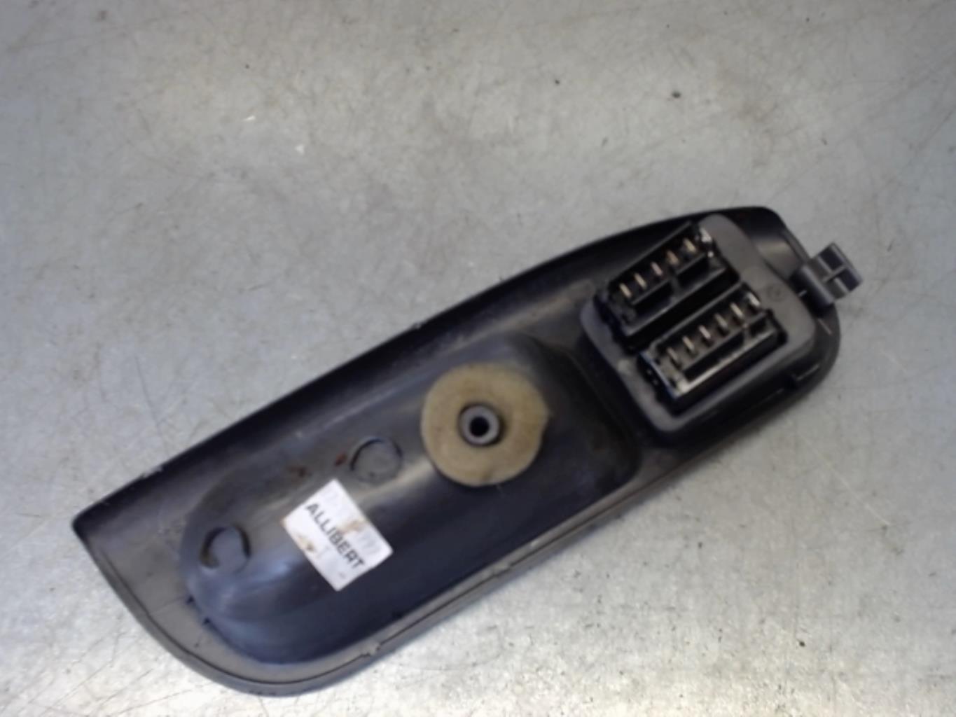 Interruttore lavacristalli anteriore sinistro RENAULT SCENIC 1 PHASE 2 Diésel - 1