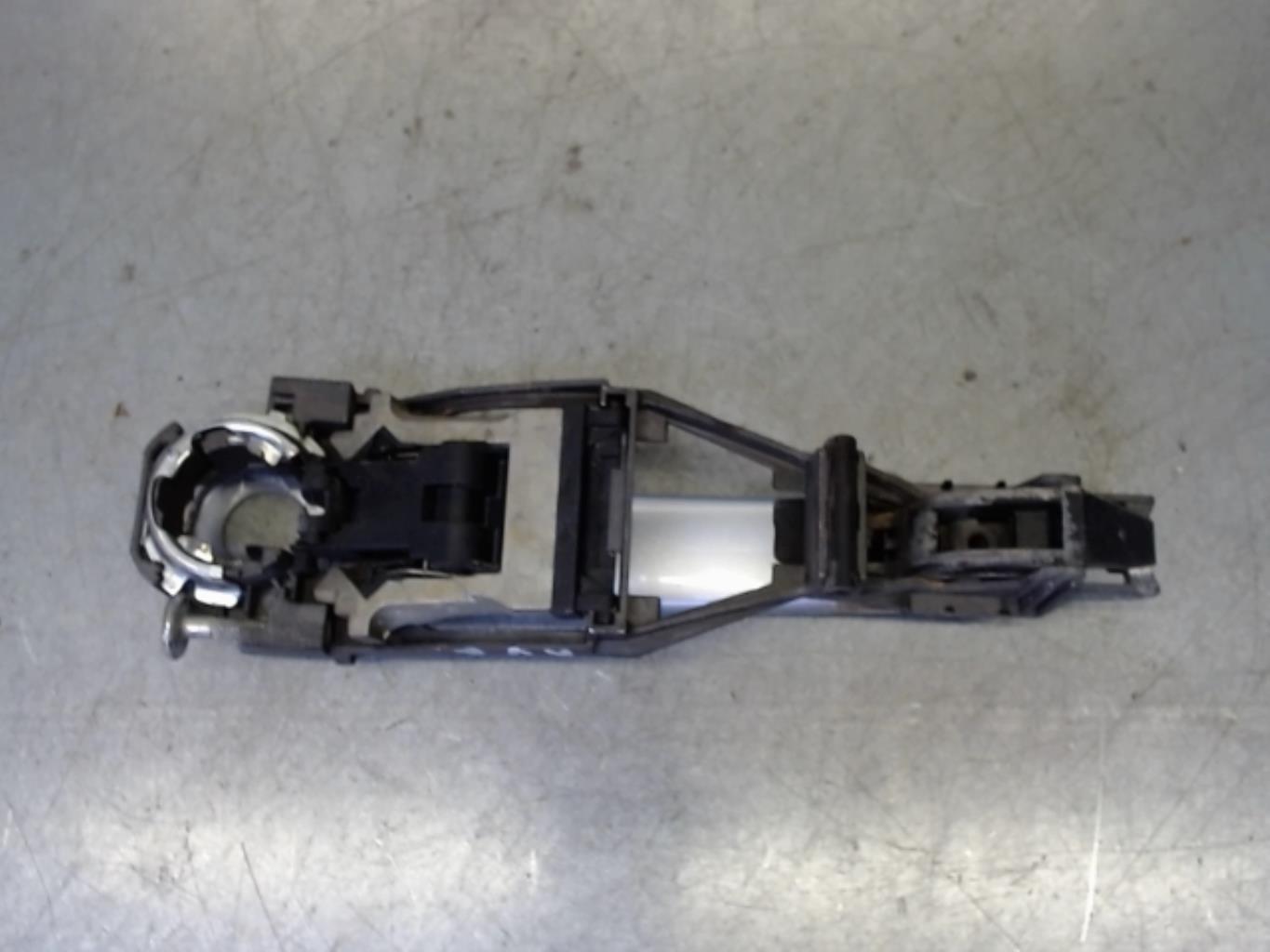 Poignee porte avant gauche SEAT ALTEA PHASE 1 Diesel - 1