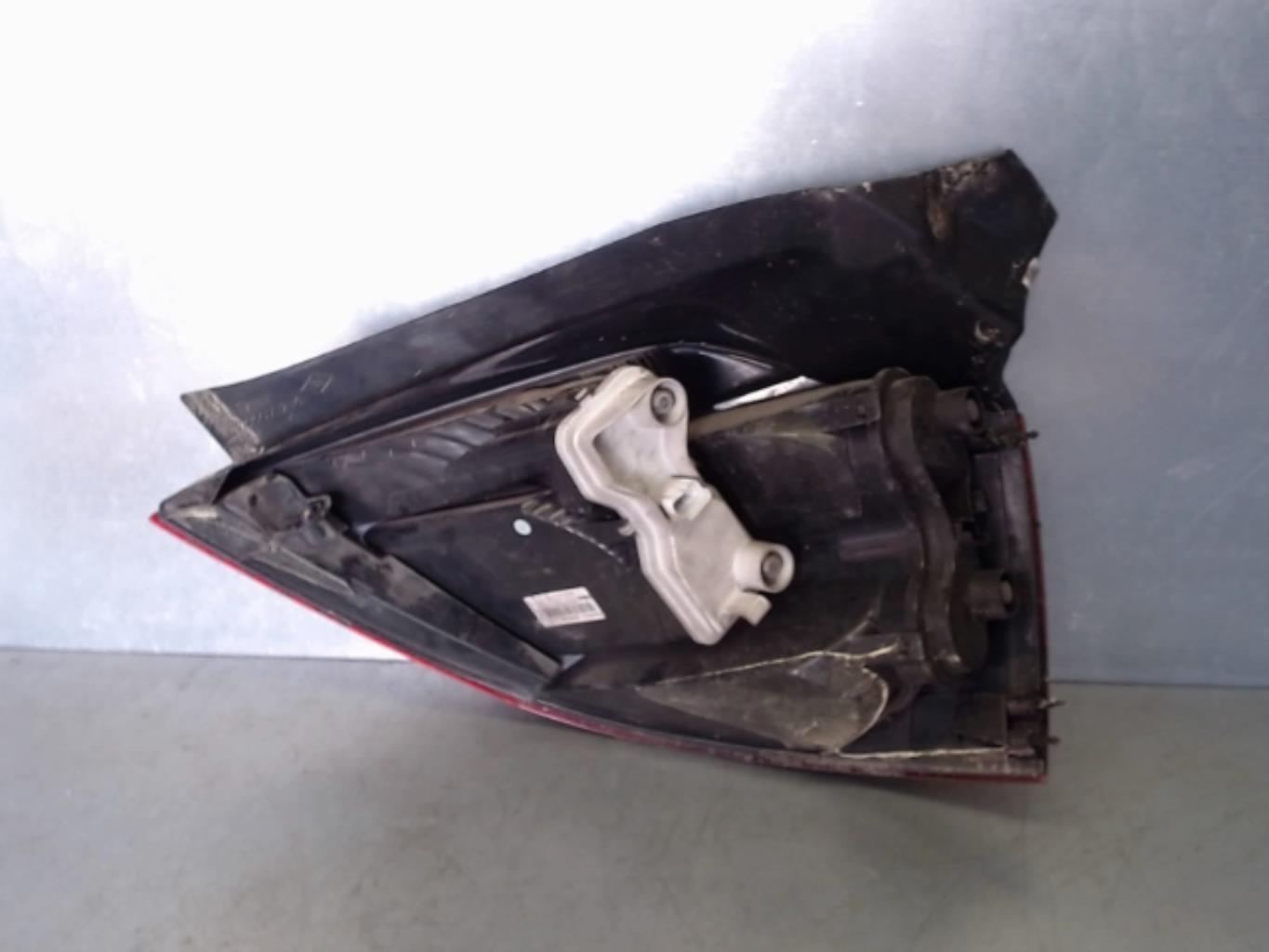 Fanale posteriore principale sinistro (luci) RENAULT MEGANE 2 PHASE 1 Diésel - 1