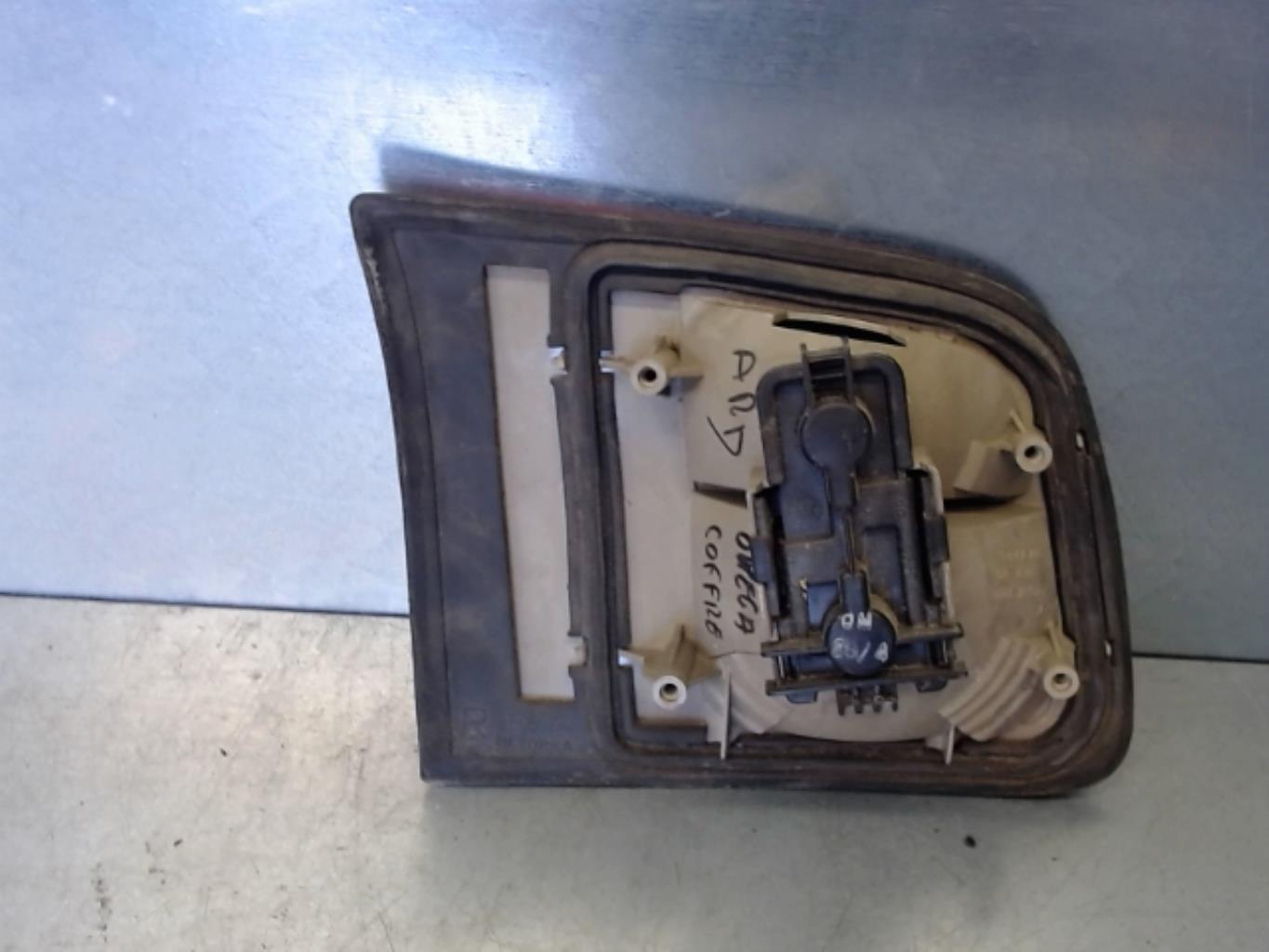Gruppo ottico posteriore secondario destro (luci) OPEL OMEGA B PHASE 1  - 1