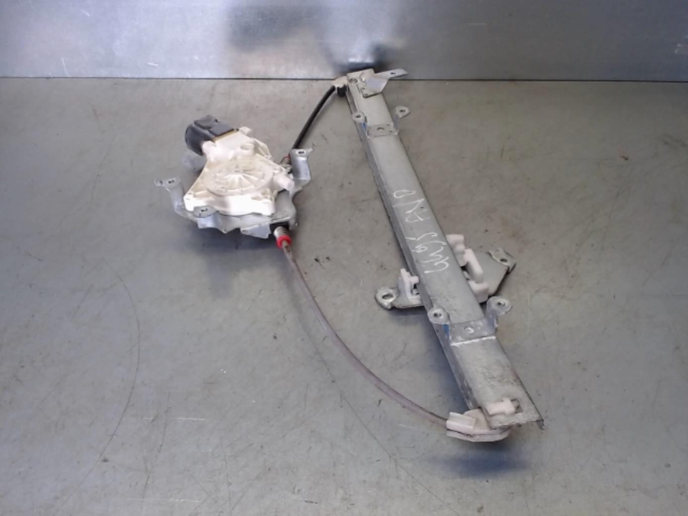 Alzacristalli elettrico anteriore destro NISSAN MICRA 3 PHASE 1 Gasolina - 1